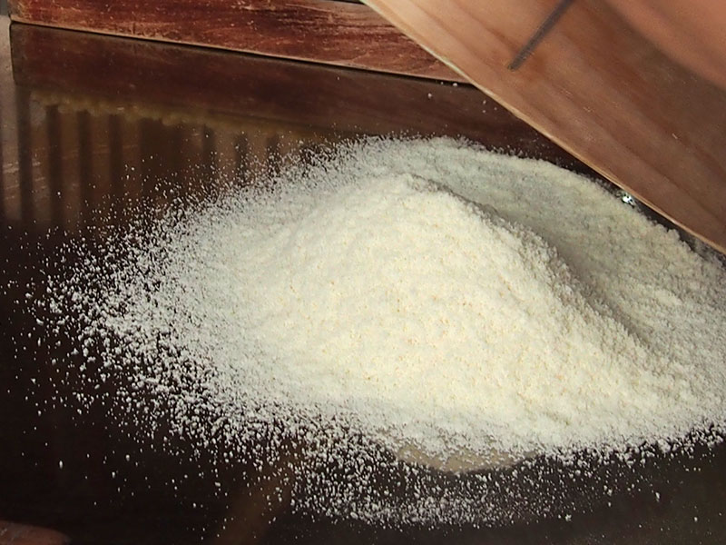 伝統から生まれる最新 「ハイブリッド米粉」 －中村製粉－